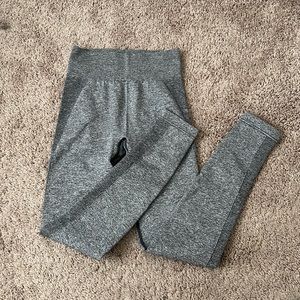 Full length leggings - Grey w/ Pink logo - Gymshark - Size S